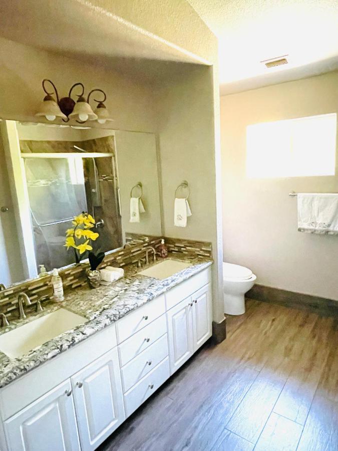 Beautiful Room In Fair Oaks ภายนอก รูปภาพ